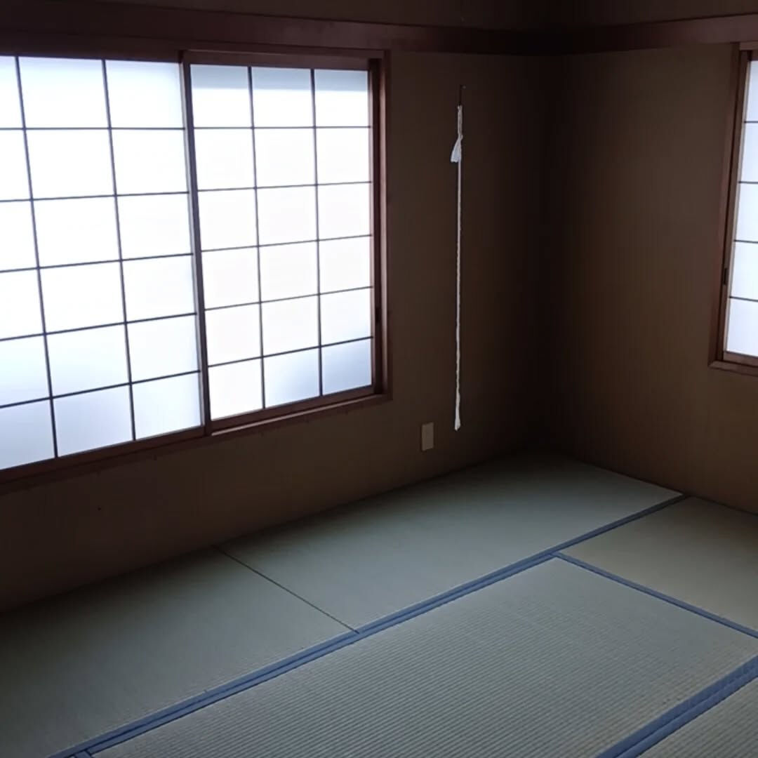こんばんは！なじら家です！