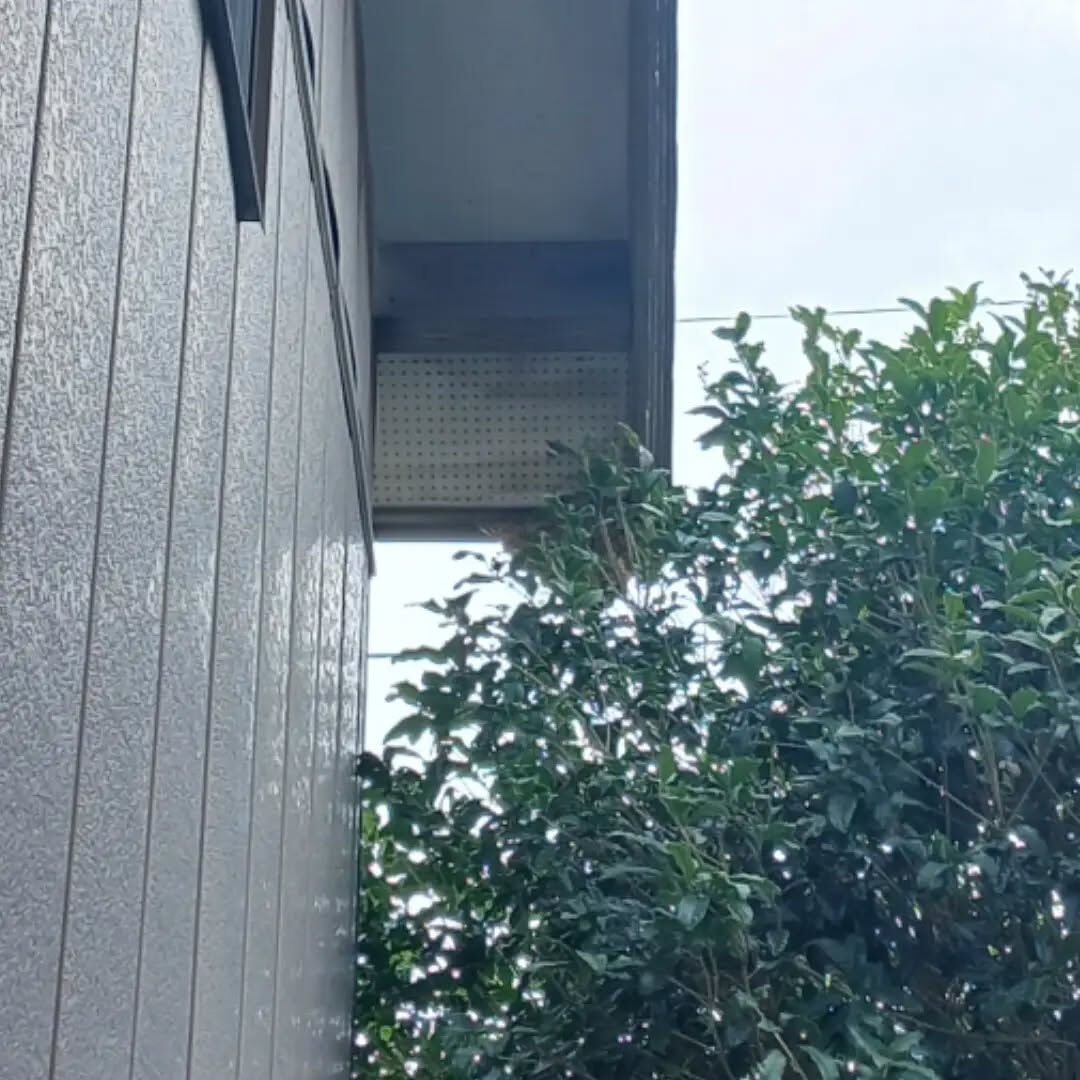 お疲れ様です！なじら家です！